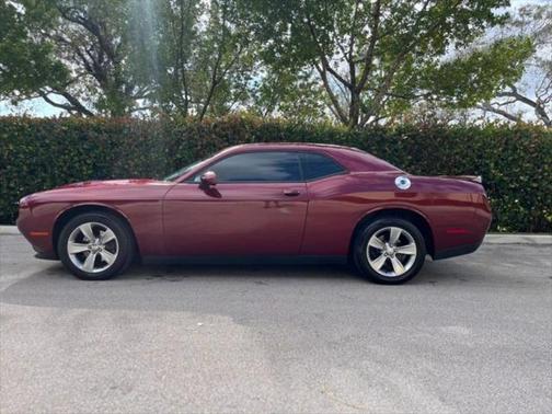 2020 Dodge Challenger SXT