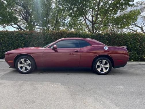 2020 Dodge Challenger SXT