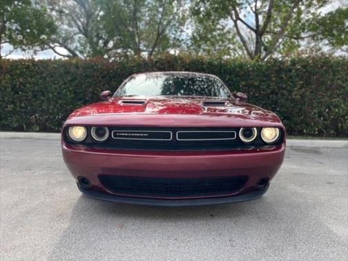 2020 Dodge Challenger SXT