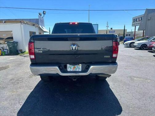 2016 RAM 1500 SLT