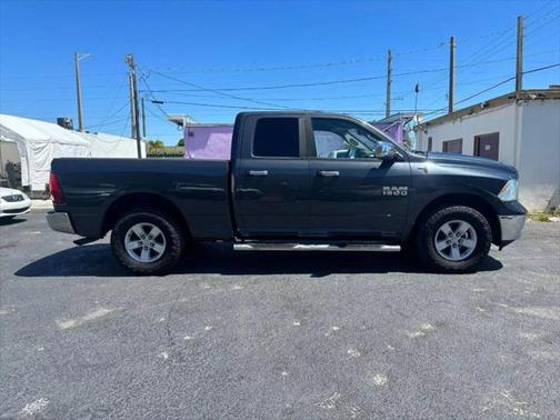 2016 RAM 1500 SLT