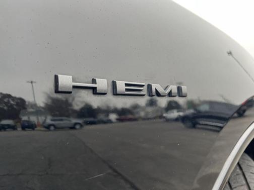 2022 Dodge Durango Orange Sport AWD