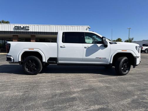 2026 GMC Sierra 2500 AT4