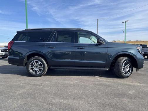 Stone Blue Metallic 2026 Ford Expedition Max Active 4x4