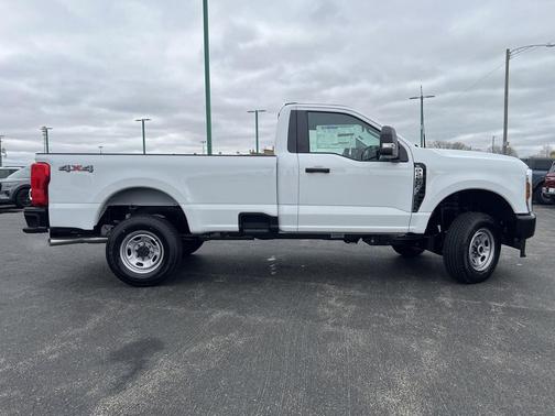 2025 Ford F-250 XL