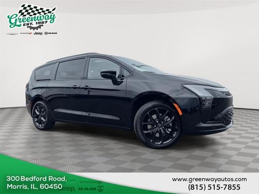 Diamond Black Crystal Pearlcoat 2027 Chrysler Pacifica Limited