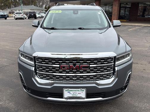 2022 GMC Acadia Denali