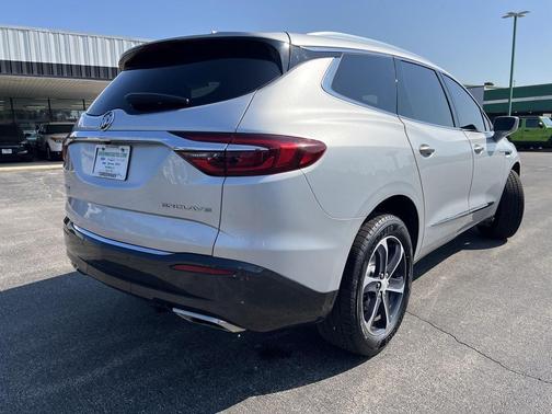2018 Buick Enclave Essence