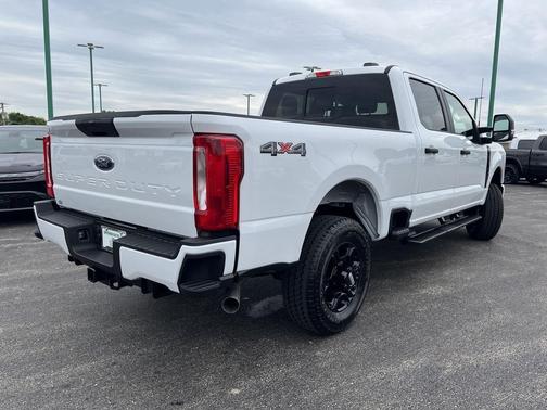 Oxford White 2026 Ford F-250 XL