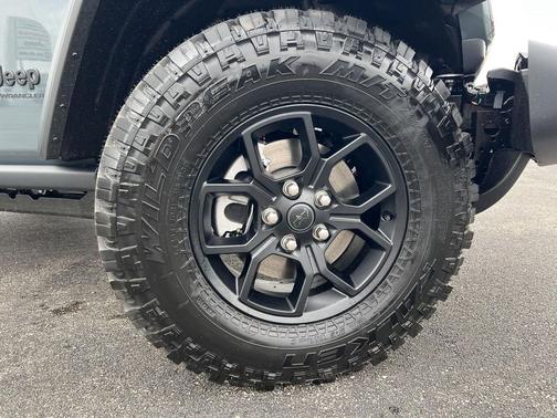 Anvil Clearcoat 2026 Jeep Wrangler Willys