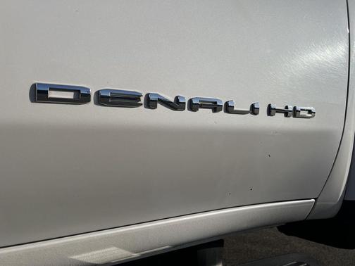 2020 GMC Sierra 2500 Denali