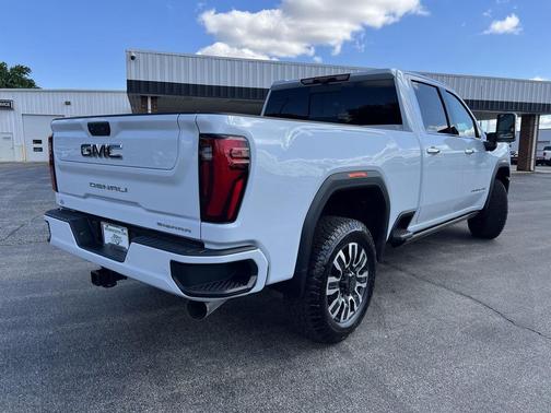 Glacier White Tricoat 2026 GMC Sierra 2500 Denali Ultimate