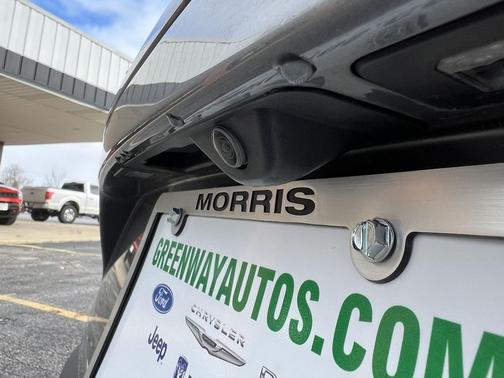 2021 Alfa Romeo Stelvio Base