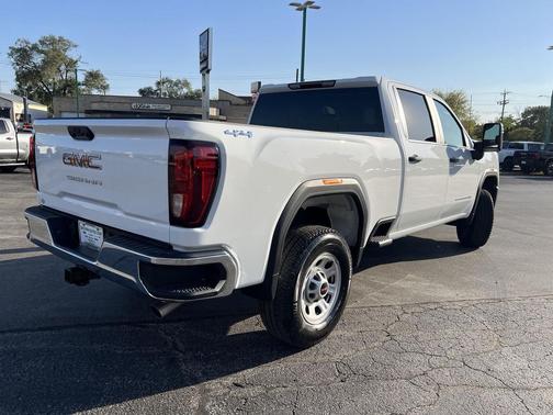 2026 GMC Sierra 2500 Base