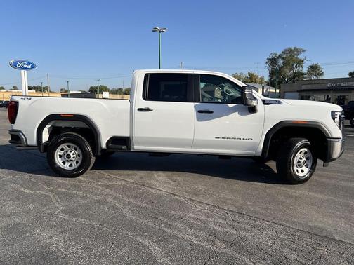 2026 GMC Sierra 2500 Base