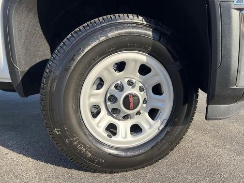 2026 GMC Sierra 2500 Base