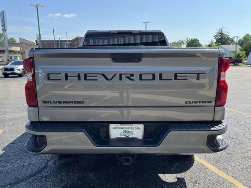 Sterling Gray Metallic 2023 Chevrolet Silverado 1500 Custom