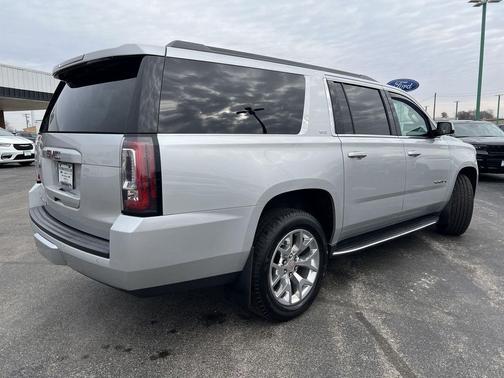2017 GMC Yukon XL SLT