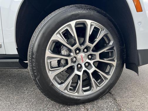 Glacier White Tricoat 2026 GMC Yukon Denali
