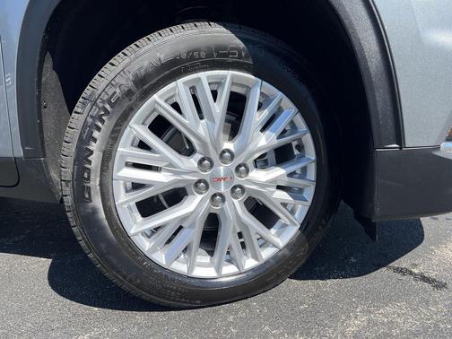 2026 GMC Acadia AWD Elevation
