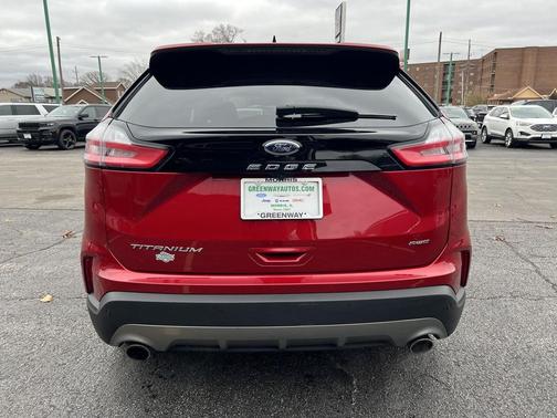 2024 Ford Edge Titanium