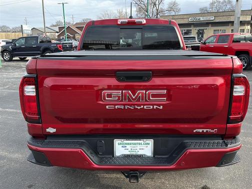 2024 GMC Canyon AT4