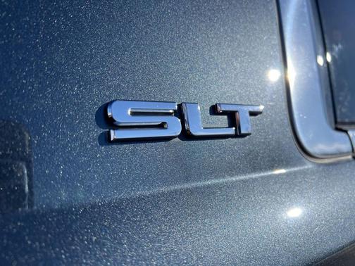 2020 GMC Yukon XL SLT