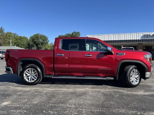 2020 GMC Sierra 1500 SLT
