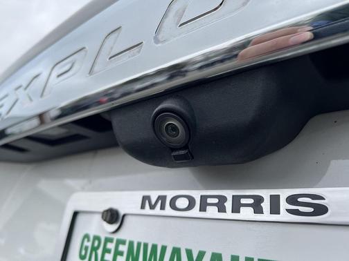 Star White Metallic Tri-Coat 2020 Ford Explorer XLT