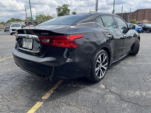 Super Black 2016 Nissan Maxima 3.5 Platinum