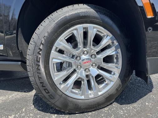 Onyx Black 2026 GMC Yukon Denali