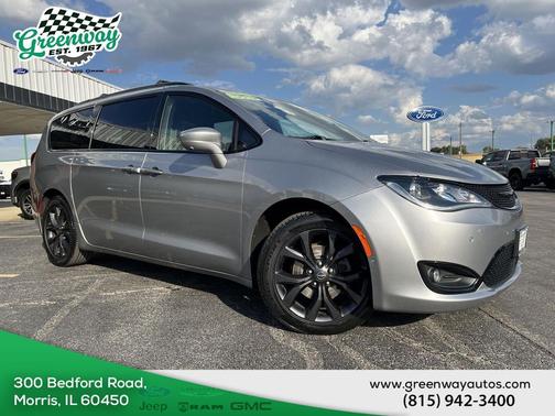 2020 Chrysler Pacifica Touring-L Plus