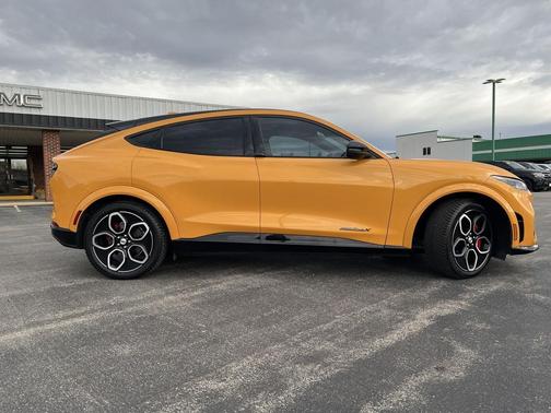 2021 Ford Mustang Mach-E GT