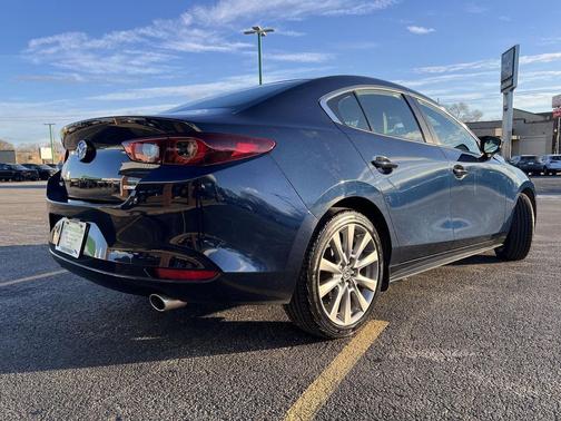 2023 Mazda Mazda3 2.5 S Select