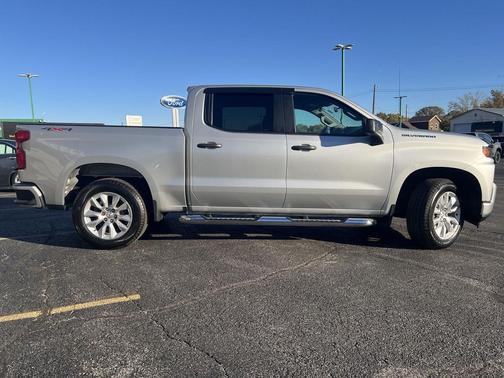 2020 Chevrolet Silverado 1500 Custom