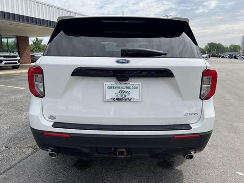 Star White Metallic Tri-Coat 2022 Ford Explorer ST-Line