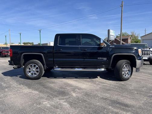Onyx Black 2014 GMC Sierra 1500 SLE