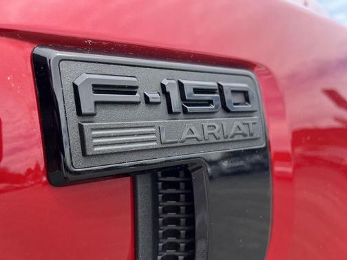 Rapid Red Metallic Tinted Clearcoat 2025 Ford F-150 Lariat