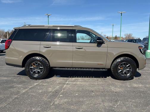 2026 Ford Expedition Tremor