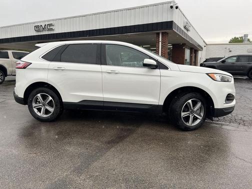 Star White Metallic Tri-Coat 2024 Ford Edge SEL