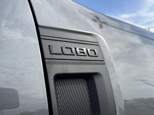 2025 Ford Maverick Lobo