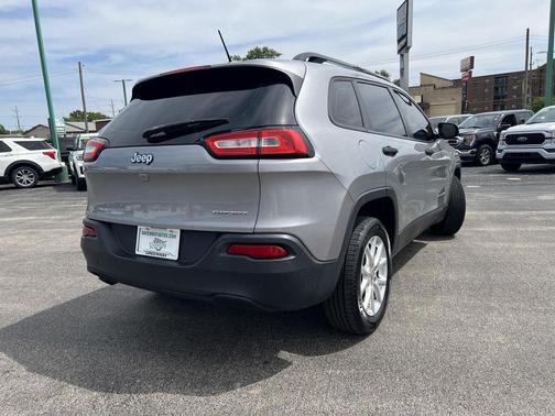 Billet Silver Metallic Clearcoat 2015 Jeep Cherokee Sport