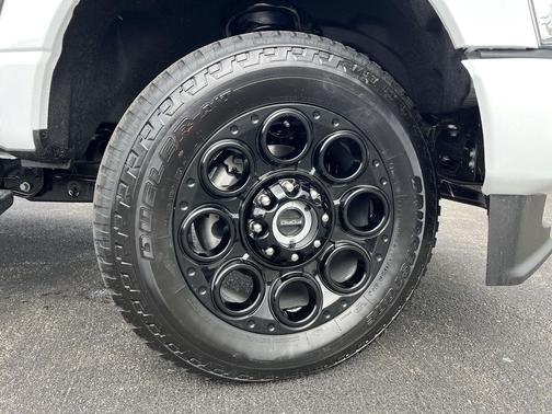 2025 Ford F-350 Lariat