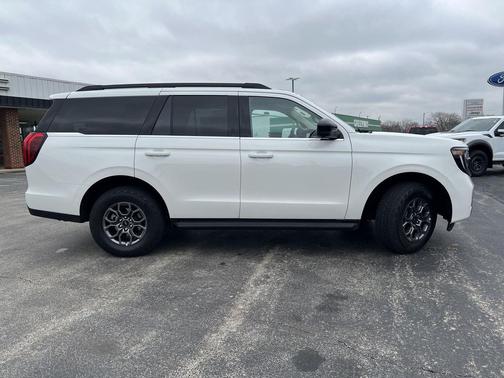 WHITE 2025 Ford Expedition Active