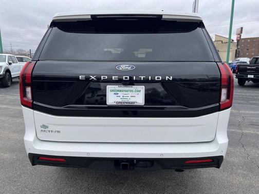 WHITE 2025 Ford Expedition Active