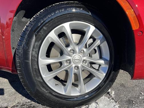 2026 Chrysler Pacifica L