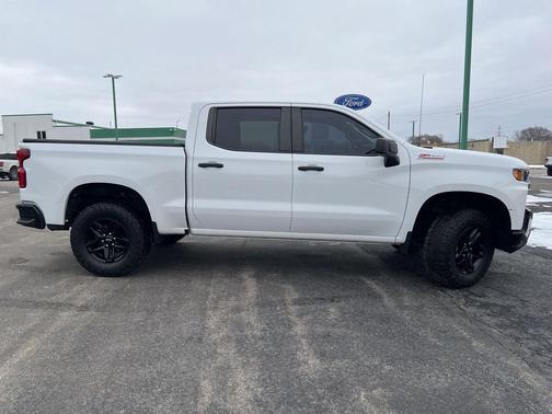 2019 Chevrolet Silverado 1500 Custom Trail Boss