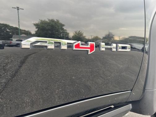 2021 GMC Sierra 2500 AT4