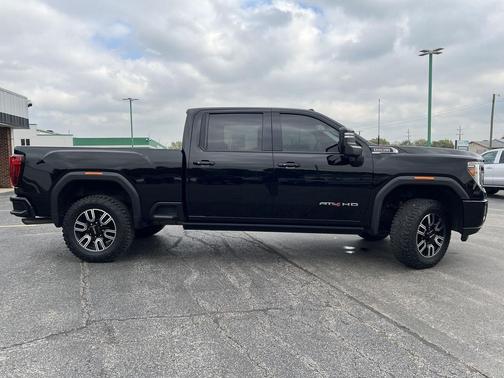 2021 GMC Sierra 2500 AT4