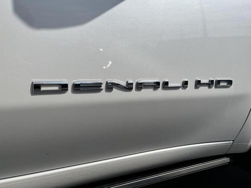 2024 GMC Sierra 2500 Denali Ultimate